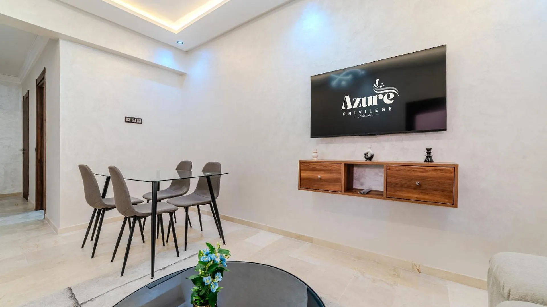 New Pool View Apartment Near M Avenue With Pool Parking And Fiber Wifi Marrakesh
