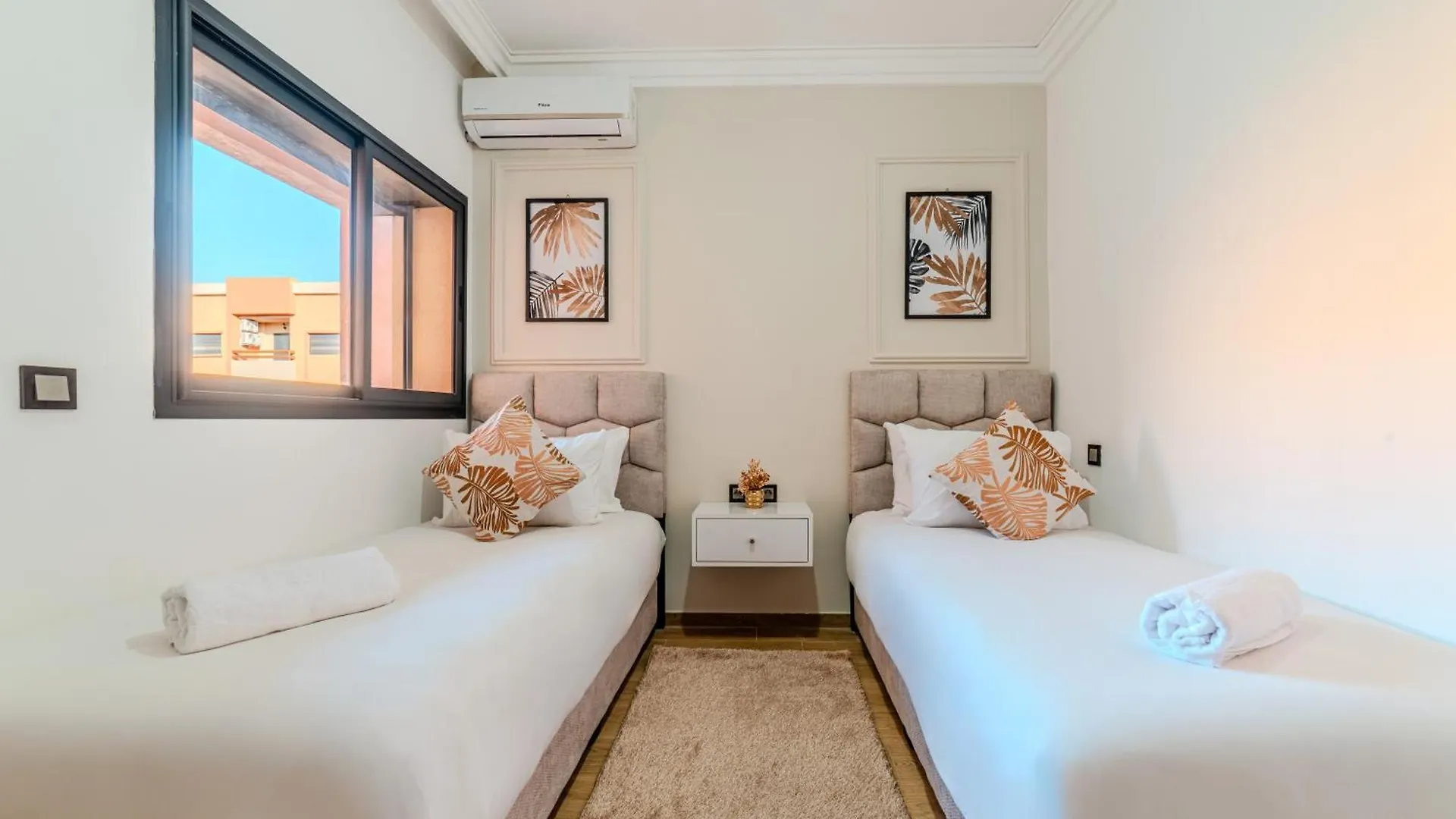 New Pool View Apartment Near M Avenue With Pool Parking And Fiber Wifi Marrakesh